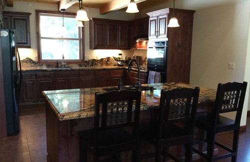 Shaver Lake Casa | Lujo 5 habitaciones 4. 5 baños Shaver Lake Home en Wildflower Village