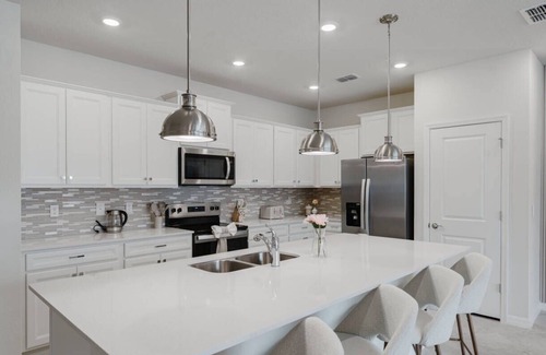 Four Corners Casa | Luxury 5‑Bedroom Home, Pool, Near Disney