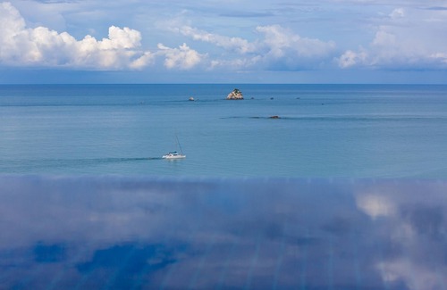 Moo 5 Villa | Lujo de 5 dormitorios w Infinity Pool