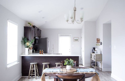 Southaven Casa | Luxury 5-Star Retreat | Family & Pet Friendly