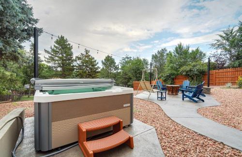 Northeast Colorado Springs Casa | Luxury 5BD Retreat Hot Tub Fire Table Mtn Views