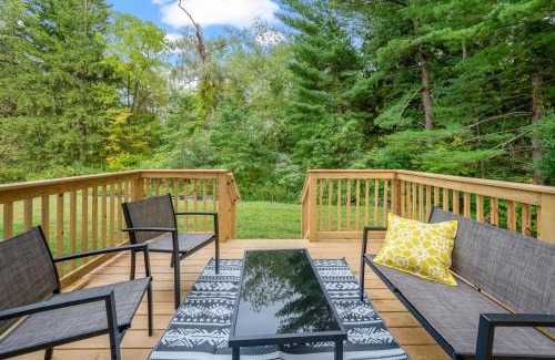 Maple Hill Casa | Luxury 5BR Home in Central Bloomfield Spot