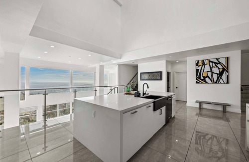 La Presa Casa | Luxury 5BR|Hot Tub|Panoramic Views |Games|Fire Pit