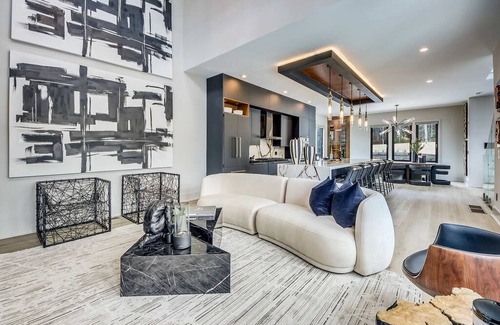 Cliftondale Casa | Luxury 5BR Retreat w/ Pool, Hot Tub, Basketball