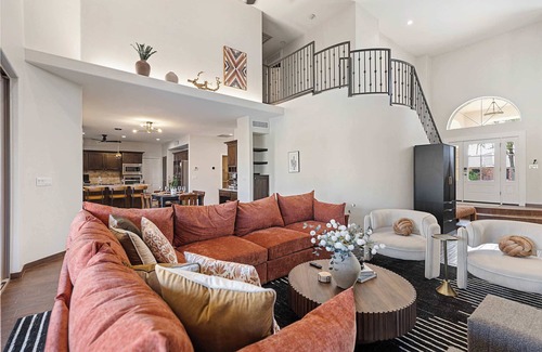 Mesa Casa | Luxury 6BR Retreat: Pool, BBQ, Theater & Games