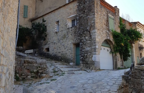 Meounes-les-Montrieux Casa | villa de lujo con aire acondicionado y piscina climatizada, cerca del circuito de Castellet