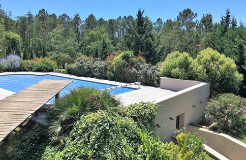 Salavas Casa | PROPIEDAD DE LUJO CON AIRE ACONDICIONADO, villa administrada por el propietario con piscina privada