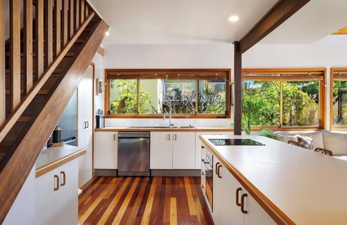 Angourie Villa | Luxury Angourie Villa! Dream location, WiFi, the ideal couples retreat +++