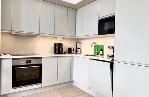 Lundby Apartamento | Luxury Apt Karlatornet - 2BR - Spa - Gym - City