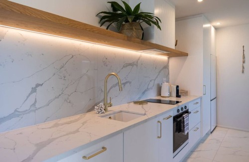 Mission Bay Apartamento | Luxury Apart, Balcony & Seaviews, Full Laundry