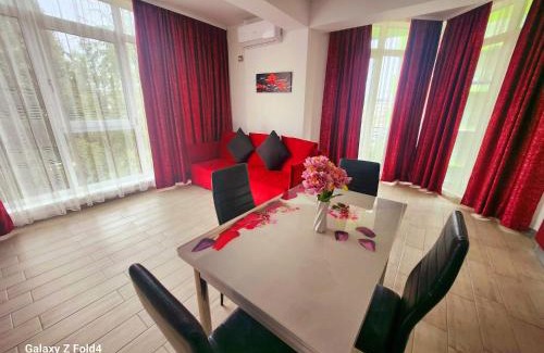 Mamaia-Sat Apartamento | Luxury ApartHotel Alezzi Spa Resort Piscina Incalzita