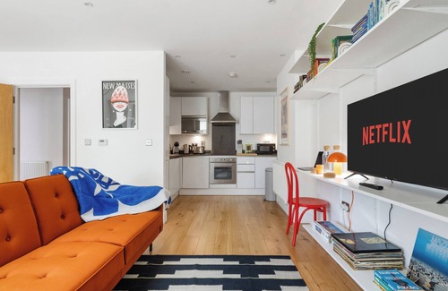 Canning Town Apartamento | Luxury Apartment - 5 Mins to Canary Wharf & Excel
