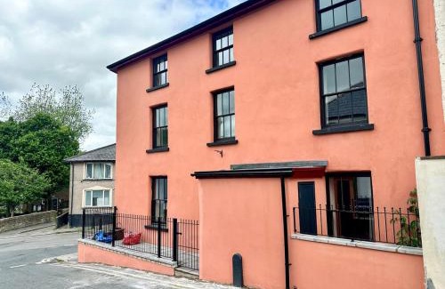 Blaenavon Apartamento | Luxury apartment, Mountain View in a Heritage Town