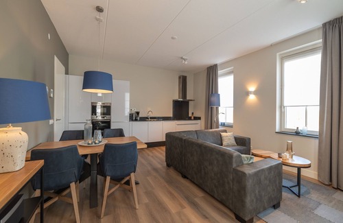 Colijnsplaat Apartamento | Luxury apartment with a sauna near the sea