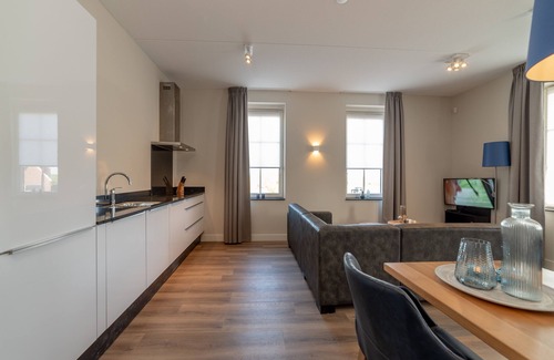 Colijnsplaat Apartamento | Luxury apartment with a sauna near the sea