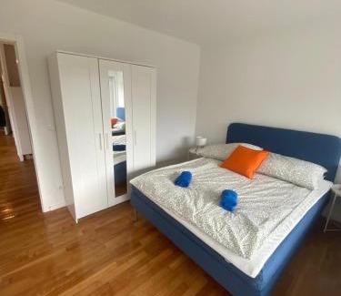 Grinzing Apartamento | Luxury Apartment with Balcony & Free Parking