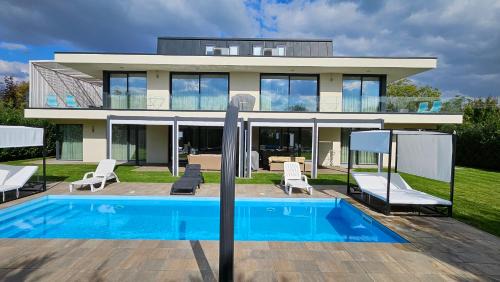 Balatonalmadi Apartamento | Luxury Apartments in Balatonalmádi, Almádi Lux Apartman I - Ocean Blue