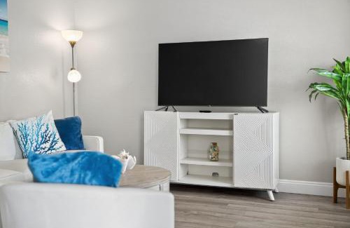 Biltmore Beach Villa | Luxury Beach Access