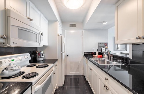 Seabrook Island Villa | Villa de lujo frente al mar, recientemente renovada, Se admiten mascotas, Tarjetas de servicios incluidas
