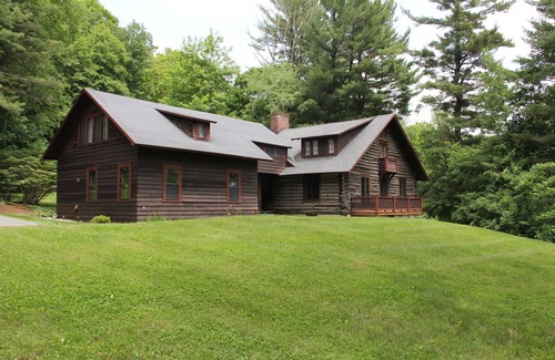Lenox Casa | Spaceous Retreat, a minutos del centro de Lenox, Kripalu y Tanglewood Main Gate