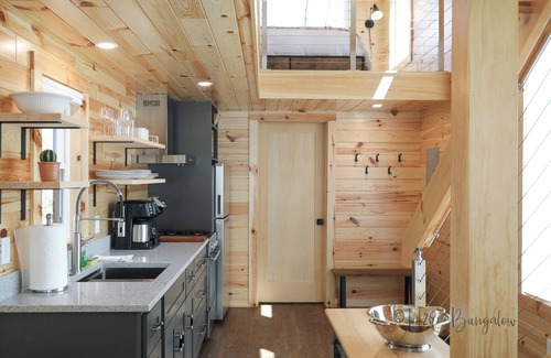 Cavendish Cabina | Luxury Cabin #2 Hot Tub, Kayaks, Paddle Boards, Fire Pit