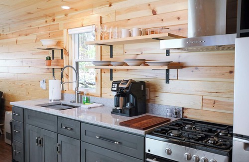Cavendish Cabina | Luxury Cabin #2 Hot Tub, Kayaks, Paddle Boards, Fire Pit