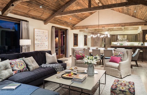 Teton Village Casa | Cabaña de lujo en Teton Village con vistas a las pistas de esquí.