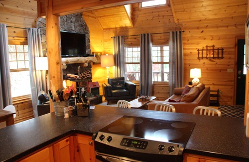 Saugatuck Cabina | Cabina de lujo Retiro. Perfecto para la diversión familiar o escapada romántica