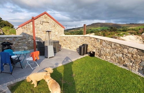 Newry Cabina | Lujoso-Cabaña-Baño con ducha-Vista al Lago-Cabin 1
