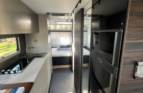 Luetow Casa | Luxury caravan 4 with whirlpool directly on the Achterwasser -holiday homes island Usedom
