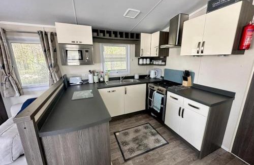 St Leonards Casa | Luxury Caravan on Family Park near Bournemouth