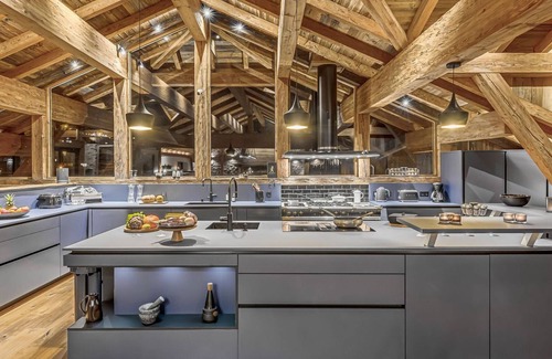 Champagny-en-Vanoise Chalet De Esquí | Luxury chalet with spa and sauna, 6 suites, fireplace, hotel services