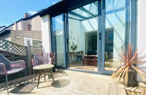 Whitley Bay Casa | Luxury Coastal Retreat In Whitley Bay - Sleeps 9