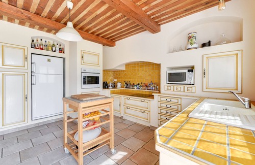 Mouans-Sartoux Villa | Última oportunidad: semanas 29 de junio y 24 de agosto, villa espaciosa, privacidad completa, vista