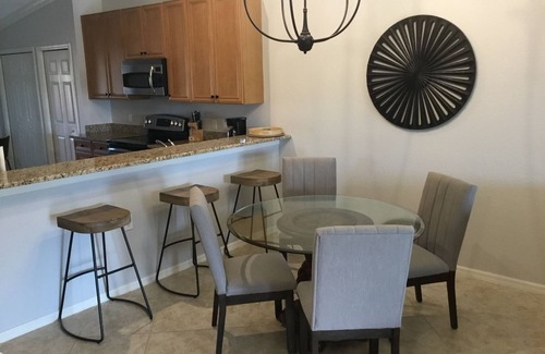 Naples Condominio | Condominio de lujo, golf y estilo de vida de club de campo: ¡disfruta del sol y diviértete!