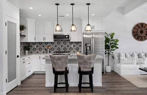 Palm Desert Condominio | Luxury Condo in the Exclusive Ironwood CC