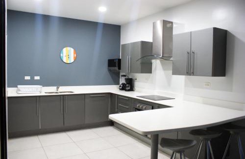 Barrio Santa Lucía Apartamento | Luxury Condo Jaco Beach