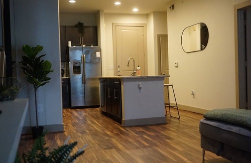 Midtown Apartamento | Luxury Condo Minutes from Downtown