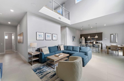 Reunion Hotel | Luxury Condo w/ Resort Amenities - 7740-50-211