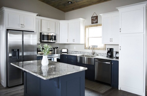 Murphy Cabina | Luxury Contemporary Chalet with spectacular views, amenities & nearby activities