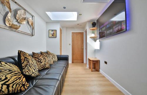 Grangetown Apartamento | Luxury Cosy Central Detached Cardiff Bungalow with Free Parking
