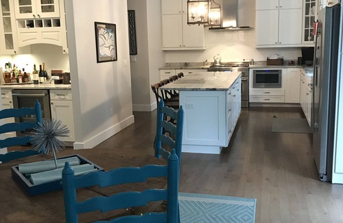 Saratoga Springs Casa | Luxury Country Setting - 4 miles to Downtown !
