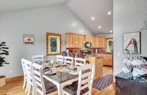 Ellicottville Chalet De Esquí | Luxury Ellicottville Chalet, w/Sauna, 8' ft hot tub, breathtaking slopeside view