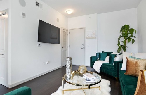 Lenox Apartamento | LUXURY EMERALD MANOIR