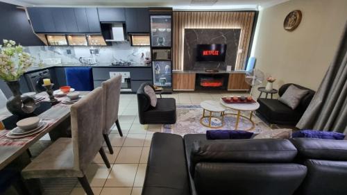Fairland Apartamento | Luxury Fairland Fully Serviced Cottages