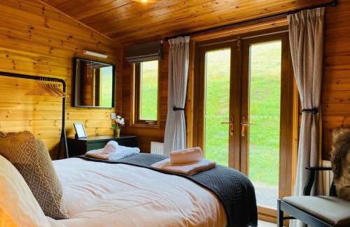 Cowbridge Apartamento | Luxury Farm Cabin in the Heart of Wales