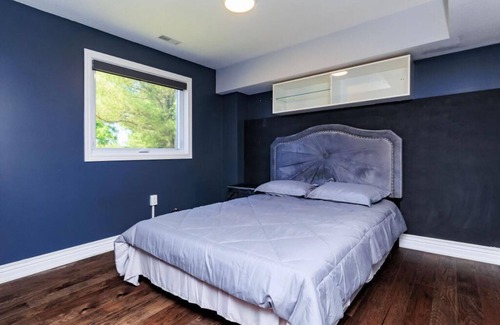 Erin Otro | Luxury Farm Stay | Olympic Pool, Hot Tub & 3-Bed Guest Suite