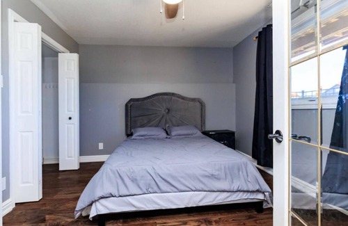 Erin Otro | Luxury Farm Stay | Olympic Pool, Hot Tub & 3-Bed Guest Suite