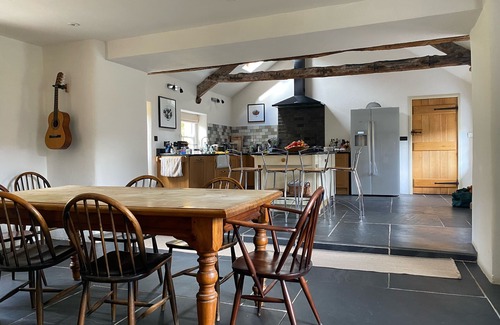 Llandovery Otro | Masía de lujo en montañas cámbricas salvajes y despreocupadas Nr Brecon Beacons