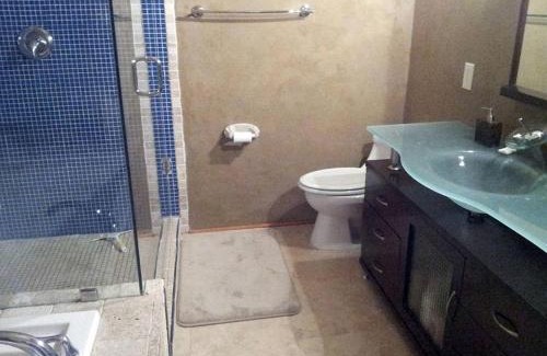 New Braunfels Casa | Luxury Four-Bedroom Cabin Rental with a Fireplace in New Braunfels, Texas